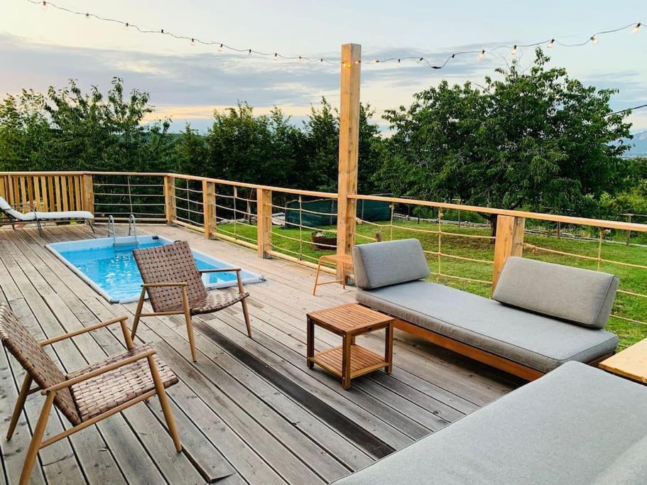 Grant'S Villa ลาบิน ภายนอก รูปภาพ